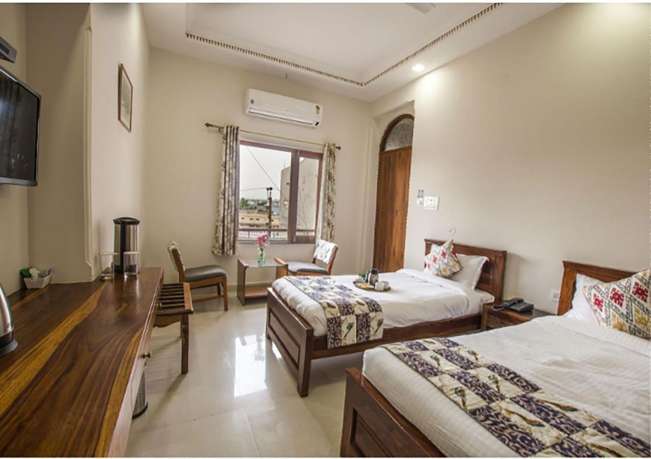 Lakeside Inn Ratanada Jodhpur  Exterior foto